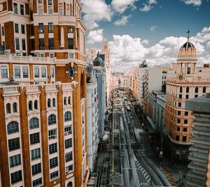 Billeje & lejebil i Madrid