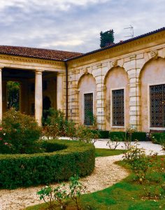 Billeje & lejebil i Vicenza