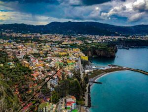 Lejebil & biludlejning i Campania