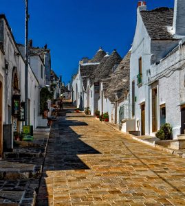 Billeje & lejebil i Bari