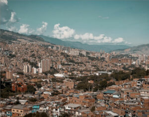 Billeje & lejebil i Medellín